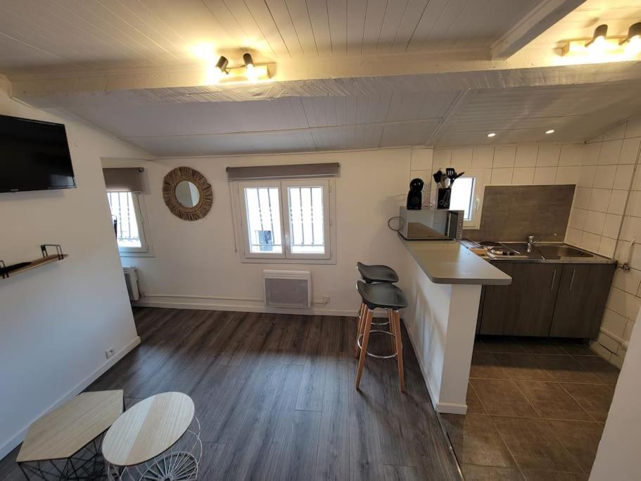 Fully Equipped Apartment 2 To 4 Beds Marseille Exterior photo